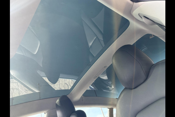 Tesla Model 3 Standard RWD Plus 60 kWh | Autopilot | Panoramadak | Stoelverwarming | BTW AUTO |
