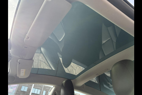 Tesla Model 3 Standard RWD Plus 60 kWh | Autopilot | Panoramadak | Stoelverwarming | BTW AUTO |
