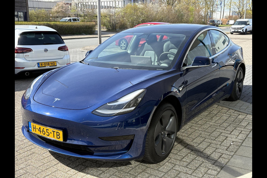 Tesla Model 3 Standard RWD Plus 60 kWh | Autopilot | Panoramadak | Stoelverwarming | BTW AUTO |