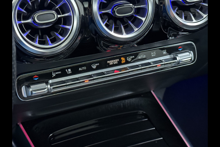 Mercedes-Benz GLA 250e AMG // Trekhaak // Distronic // Headup Display // Memory // 360 Camera // Panoramadak // Leder // 20" LM // Sfeerverlichtin