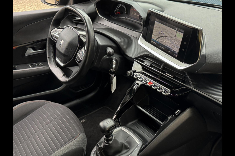 Peugeot 208 1.2 PureTech Pack - Navigatie / Apple CarPlay I Airco I LED I PDC I Sport velgen I Dealer onderhouden