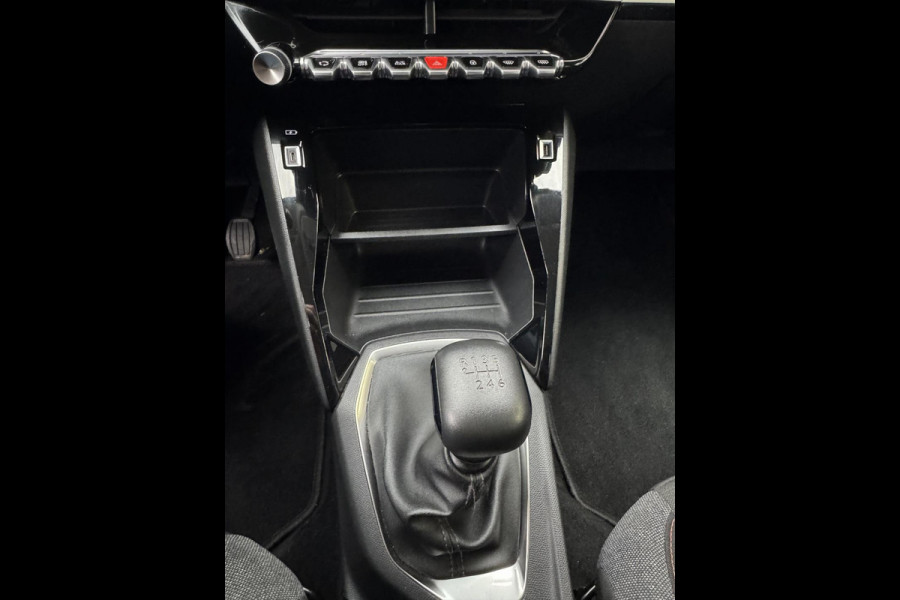 Peugeot 208 1.2 PureTech Pack - Navigatie / Apple CarPlay I Airco I LED I PDC I Sport velgen I Dealer onderhouden
