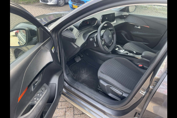 Peugeot 208 1.2 PureTech Active Pack / AUTOMAAT