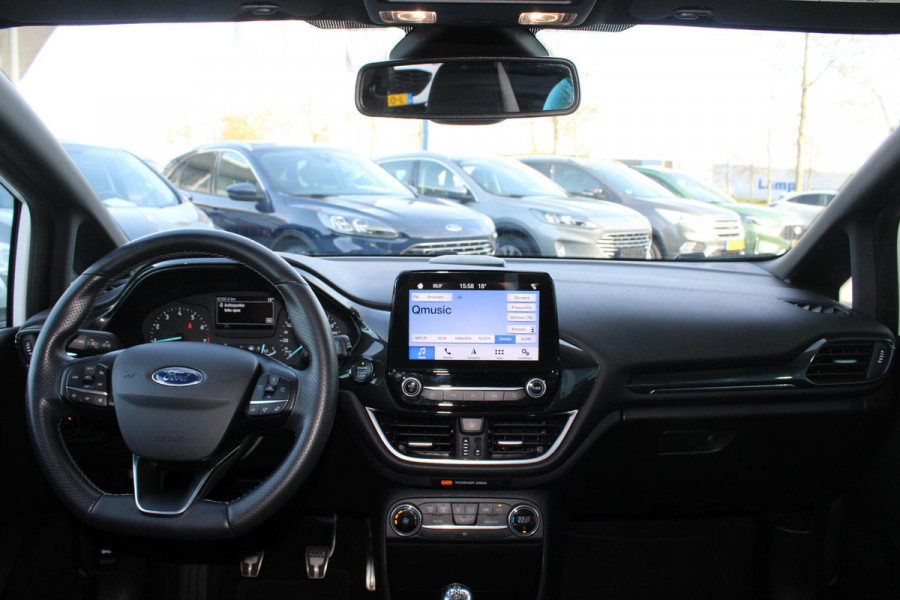 Ford Fiesta 1.0 EcoBoost 100 PK ST-Line | Cruise Control | Climate Control | Voorruitverwarming | DAB | Navigatie | 17 Inch Lichtmetalen Velgen