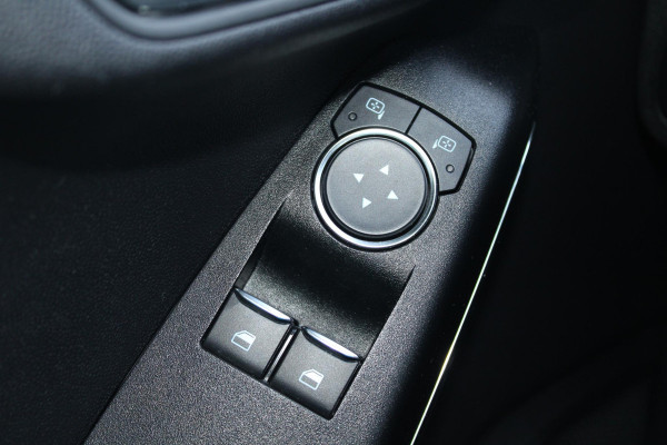 Ford Fiesta 1.0 EcoBoost 100 PK ST-Line | Cruise Control | Climate Control | Voorruitverwarming | DAB | Navigatie | 17 Inch Lichtmetalen Velgen