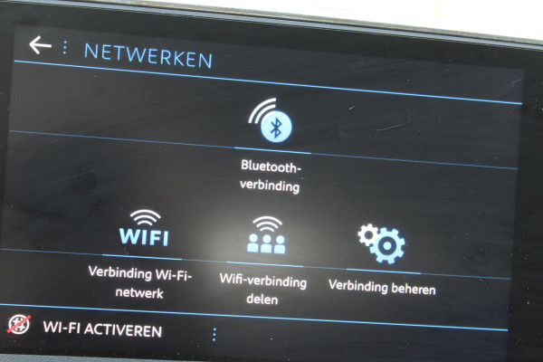 Peugeot 3008 1.2 PureTech Blue Lease Premium carplay trekhaak leder