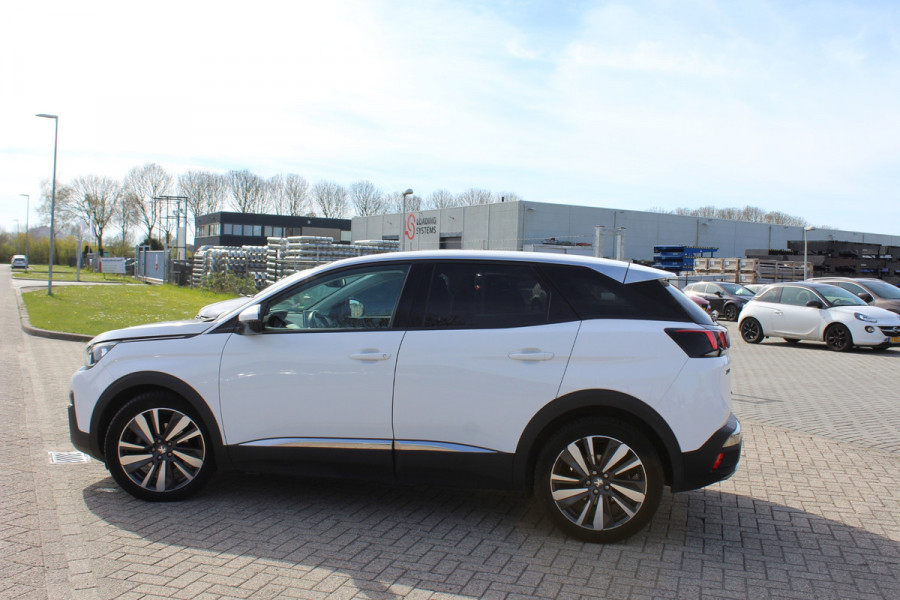 Peugeot 3008 1.2 PureTech Blue Lease Premium carplay trekhaak leder