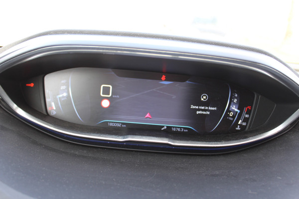 Peugeot 3008 1.2 PureTech Blue Lease Premium carplay trekhaak leder