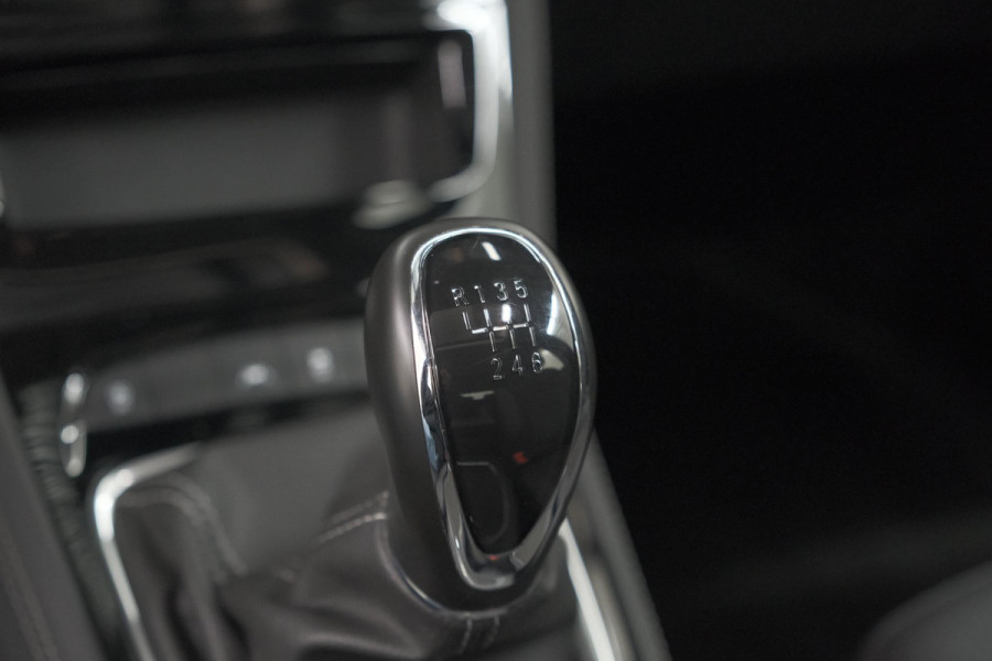 Opel Astra 130 Business Elegance | Schuif-/Kanteldak | Camera | Stoelventilatie | Leder Pakket