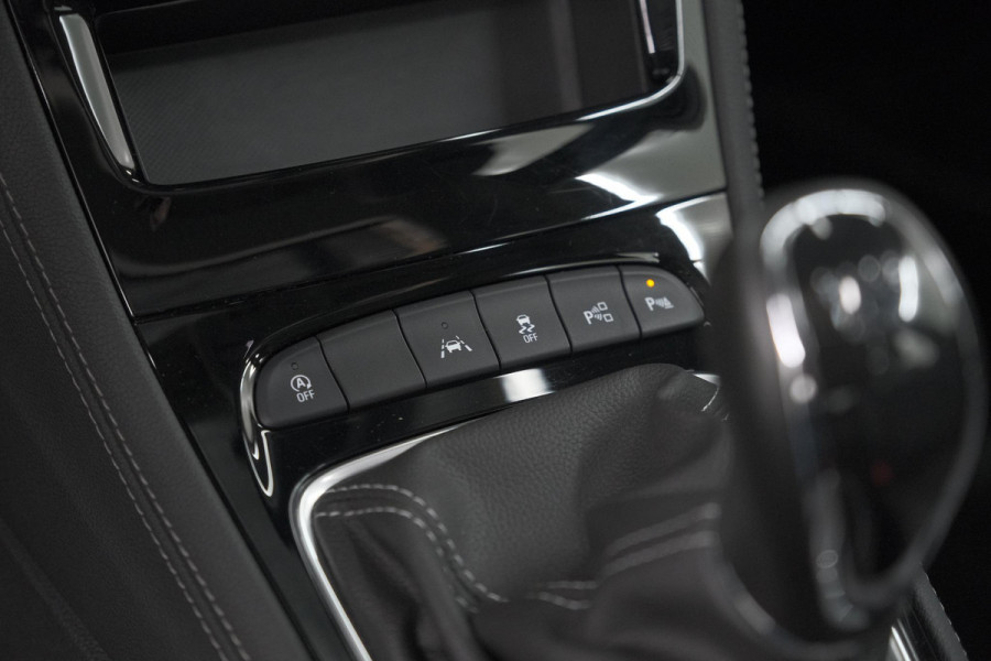 Opel Astra 130 Business Elegance | Schuif-/Kanteldak | Camera | Stoelventilatie | Leder Pakket