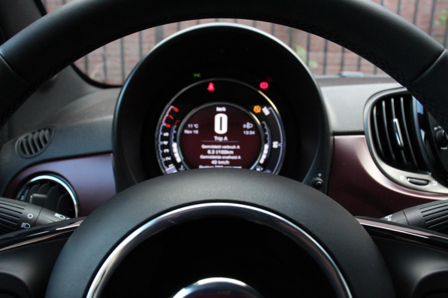 Fiat 500C 1.2 Star | Leder | Navigatie | Climate Control | Parkeer sensoren | Digitale Cockpit | Cruise control | LMV 16"