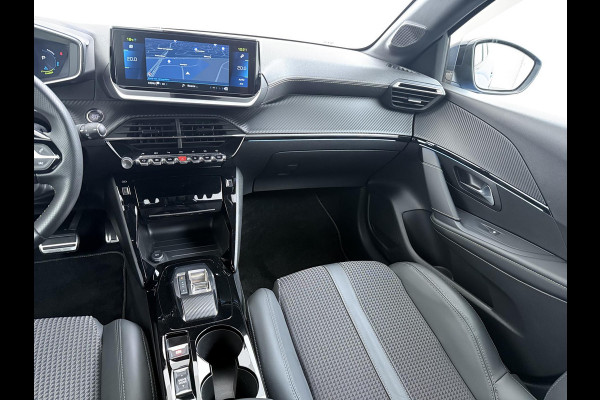 Peugeot e-208 EV GT 350 50 kWh 3 fase laden VAN: 20.400,- VOOR: 18.440,- UW LENTEVOORDEEL: 1.960,- | RIJKLAARPRIJS incl. 12mnd BOVAG