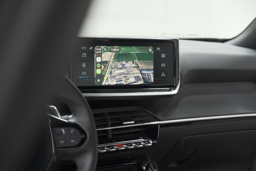 Peugeot 2008 1.2 Hybrid 136 Style | Apple Carplay | Parkeersensoren | Climate control