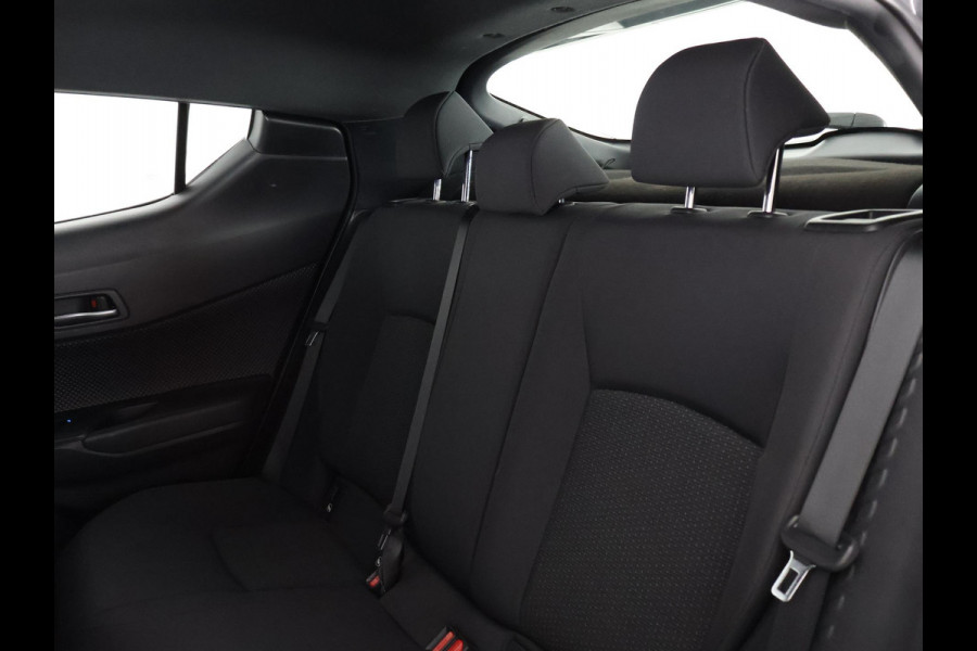 Toyota C-HR 1.8 Hybrid Active | Navigatie | Camera | Adapt.Cruise Control |