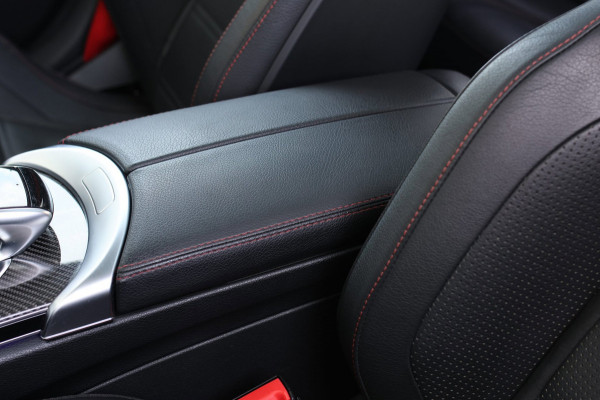 Mercedes-Benz C-Klasse AMG 43 4MATIC *Facelift*Perf. Stoelen*Burmester*Head-Up*Keyless*