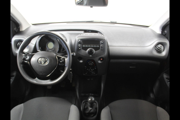 Toyota Aygo 1.0 VVT-i x-fun AIRCO | CV | LED | STB | BLUETOOTH | ELRM | ISOFIX