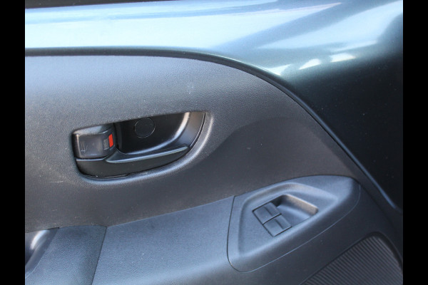 Toyota Aygo 1.0 VVT-i x-fun AIRCO | CV | LED | STB | BLUETOOTH | ELRM | ISOFIX