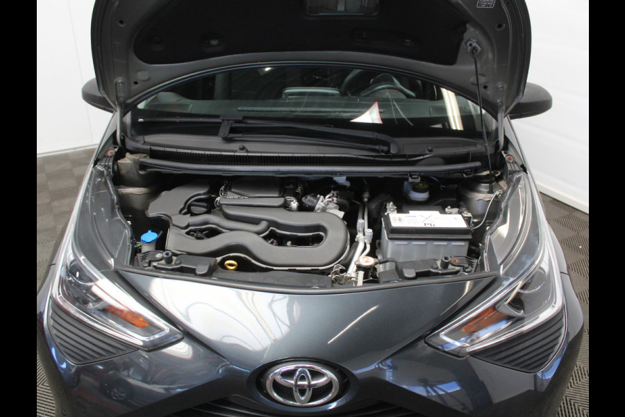 Toyota Aygo 1.0 VVT-i x-fun AIRCO | CV | LED | STB | BLUETOOTH | ELRM | ISOFIX