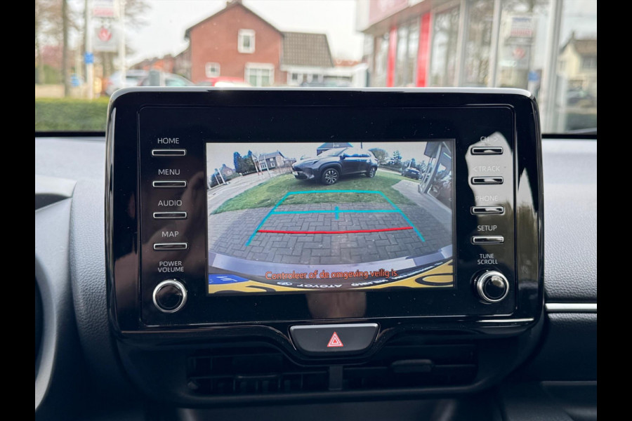 Toyota Yaris 1.5 Hybrid Dynamic | Lichtmetalen velgen, LED, Keyless, Startknop, Licht + Regensensor, Apple CarPlay/Android Auto