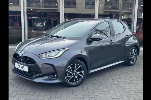 Toyota Yaris 1.5 Hybrid Dynamic | Lichtmetalen velgen, LED, Keyless, Startknop, Licht + Regensensor, Apple CarPlay/Android Auto