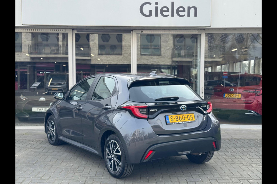 Toyota Yaris 1.5 Hybrid Dynamic | Lichtmetalen velgen, LED, Keyless, Startknop, Licht + Regensensor, Apple CarPlay/Android Auto
