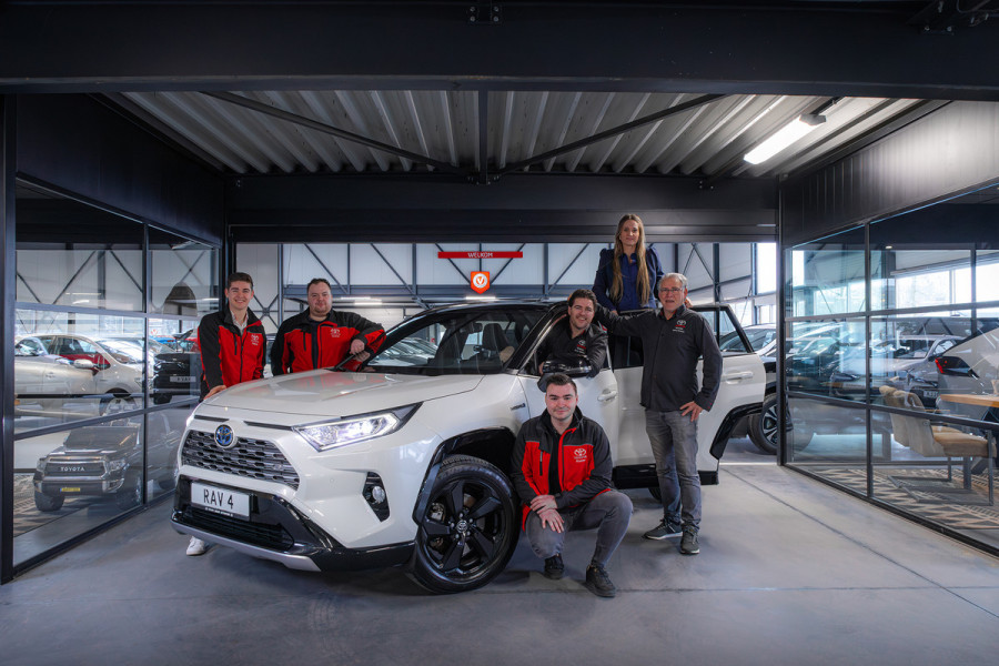Toyota Yaris 1.5 Hybrid GR Sport | JBL, Dodehoekherkenning, Stoelverwarming, Smart connect, Dynamic Grey, Keyless, CarPlay, Half Leer