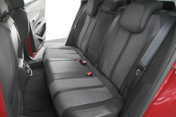 Peugeot 3008 PureTech 130 Allure | 360 Camera | Elektrische Kofferklep | Dodehoekdetectie | Apple Carplay