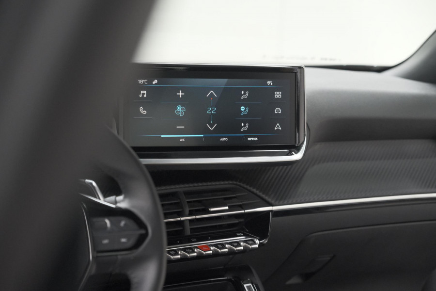 Peugeot 2008 1.2 Hybrid 136 Style | Apple Carplay | Parkeersensoren | Climate Control
