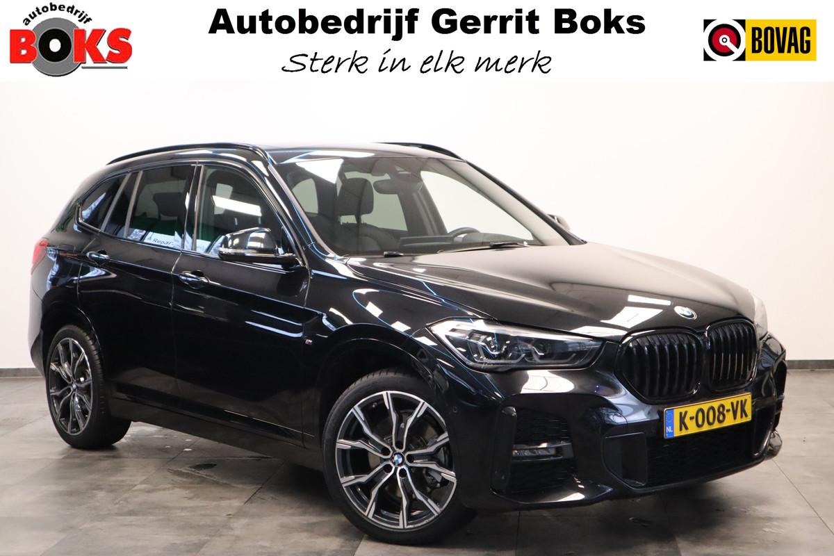 BMW X1 sDrive20i High Executive M-sport Panoramadak PDC Trekhaak NAP Head-Up