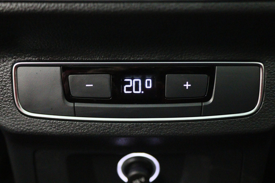 Audi Q5 55 TFSI e Quattro Plug-in Hybrid Competition S-Line Leer, Panoramadak, Cruise, Apple Carplay, Bluetooth, LED, Trekhaak, 21"