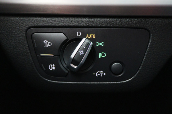 Audi Q5 55 TFSI e Quattro Plug-in Hybrid Competition S-Line Leer, Panoramadak, Cruise, Apple Carplay, Bluetooth, LED, Trekhaak, 21"