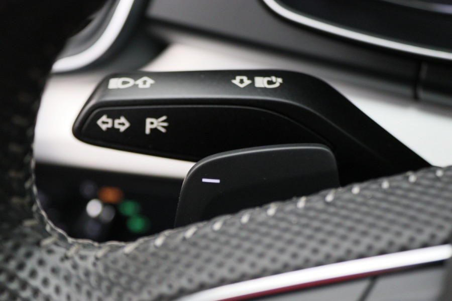 Audi Q5 55 TFSI e Quattro Plug-in Hybrid Competition S-Line Leer, Panoramadak, Cruise, Apple Carplay, Bluetooth, LED, Trekhaak, 21"