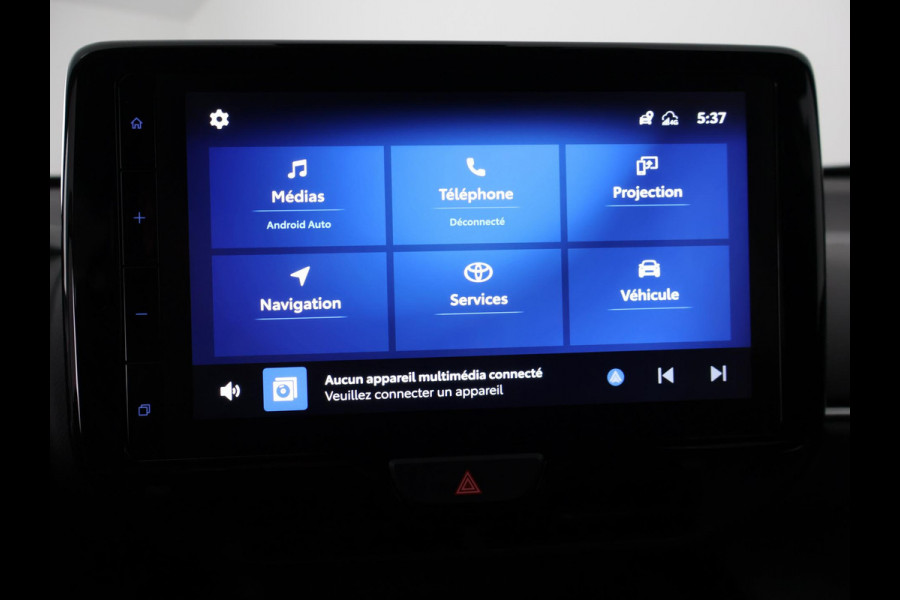 Toyota Yaris Cross 1.5 HYBRIDE DYNAMIC LUXERY BITONE GARANTIE 4-2032 * BLIND SPOT . NAVI.CAMERA. PDC V+A.