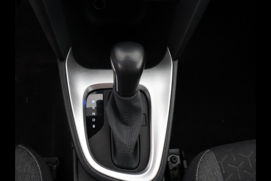 Toyota Yaris Cross 1.5 HYBRIDE DYNAMIC LUXERY BITONE GARANTIE 4-2032 * BLIND SPOT . NAVI.CAMERA. PDC V+A.