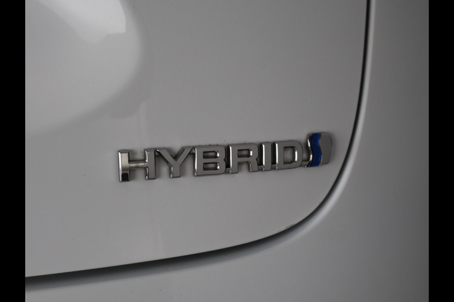 Toyota Yaris Cross 1.5 HYBRIDE DYNAMIC LUXERY BITONE GARANTIE 4-2032 * BLIND SPOT . NAVI.CAMERA. PDC V+A.