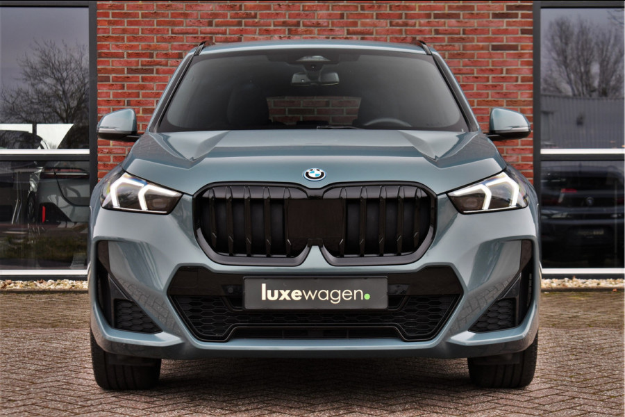 BMW X1 xDrive25e M-Sport Premium 18inch Camera ACC-voorbereiding