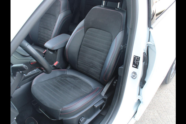 Ford Kuga 2.5 PHEV ST-Line X | PANORAMA DAK |