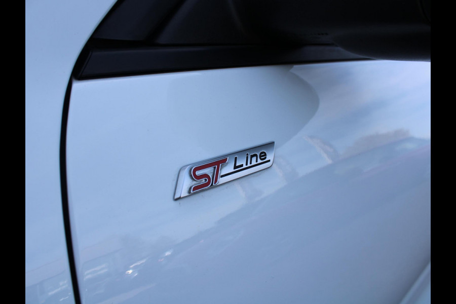 Ford Kuga 2.5 PHEV ST-Line X | PANORAMA DAK |