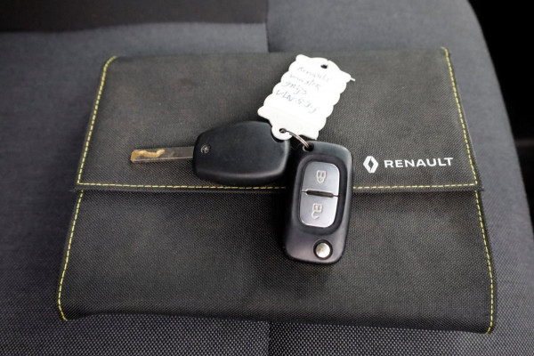 Renault Master T35 2.3 dCi 180pk Automaat L2H2 Energy Comfort Airco/Navi/Camera 09-2021