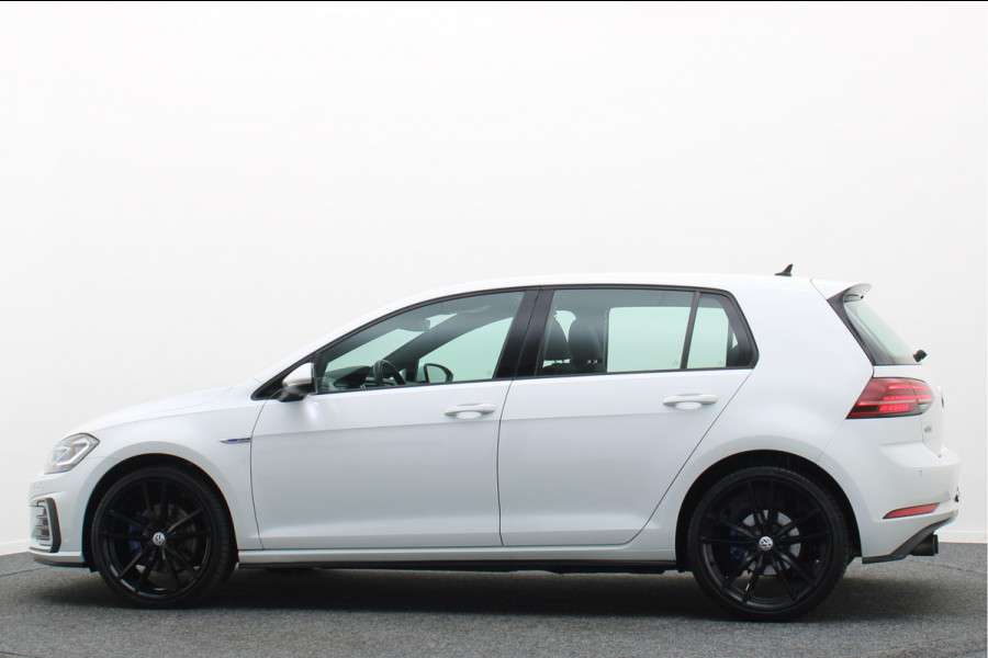Volkswagen Golf 1.4 TSI PHEV GTE Virtual Cockpit, Apple Carplay, LED, Stoelverwarming, 19"