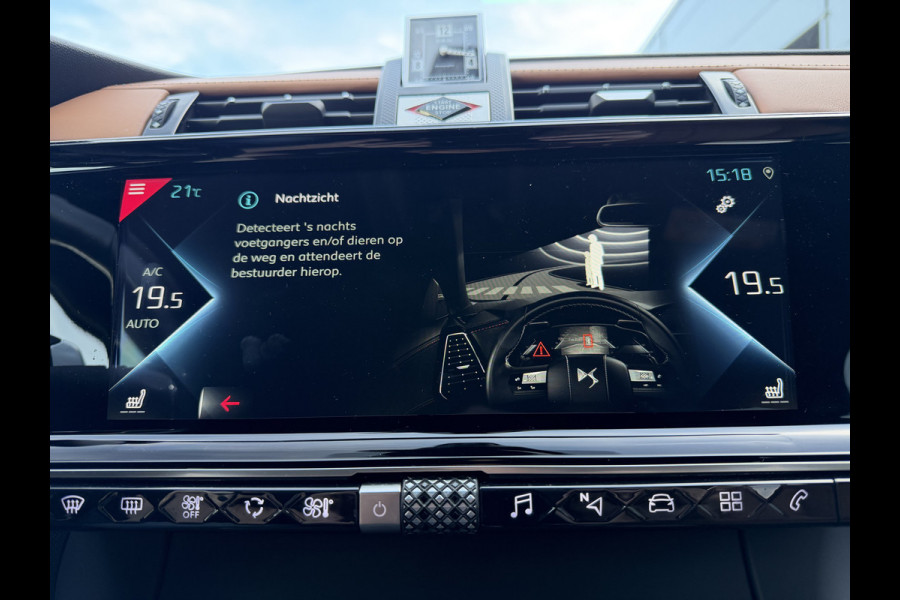 DS Ds 7 Crossback 300pk E-Tense 4x4 Opera (Elektrisch Schuifdak - Trekhaak - Leder incl verwarming/koeling/massage/geheugen - Focal Electra - Nigh