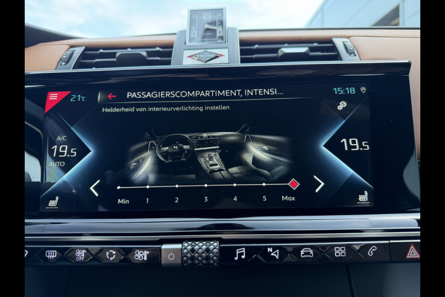 DS Ds 7 Crossback 300pk E-Tense 4x4 Opera (Elektrisch Schuifdak - Trekhaak - Leder incl verwarming/koeling/massage/geheugen - Focal Electra - Nigh
