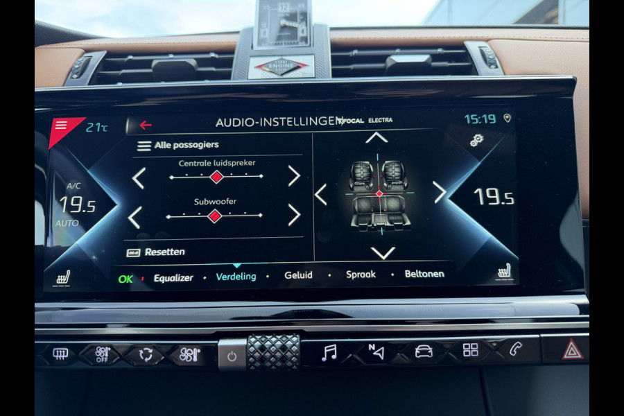 DS Ds 7 Crossback 300pk E-Tense 4x4 Opera (Elektrisch Schuifdak - Trekhaak - Leder incl verwarming/koeling/massage/geheugen - Focal Electra - Nigh