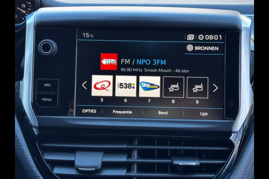 Peugeot 2008 1.2 PureTech Allure | Automaat | Trekhaak | Distributieriem vervangen| Parkeersensoren | Climate Control