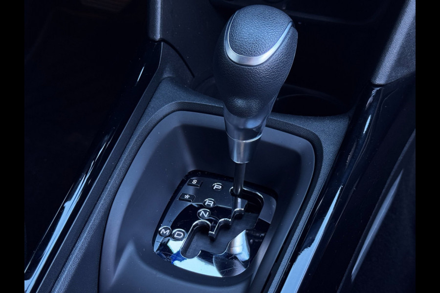 Peugeot 2008 1.2 PureTech Allure | Automaat | Trekhaak | Distributieriem vervangen| Parkeersensoren | Climate Control