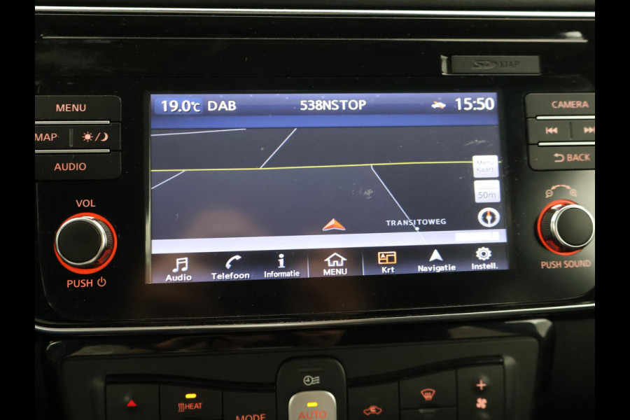 Nissan Leaf N-CONNECTA 40 kWh + 360 CAMERA | STOELVERW. | CARPLAY | NAVIGATIE | 17 INCH | STUURVERWARMING
