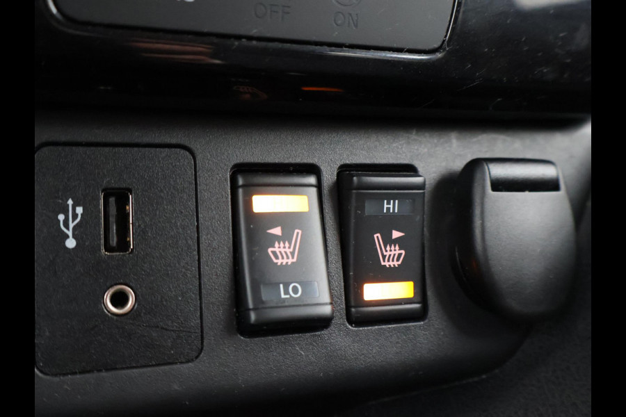 Nissan Leaf N-CONNECTA 40 kWh + 360 CAMERA | STOELVERW. | CARPLAY | NAVIGATIE | 17 INCH | STUURVERWARMING