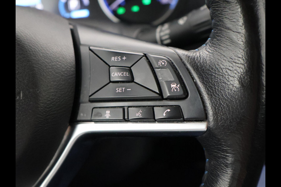 Nissan Leaf N-CONNECTA 40 kWh + 360 CAMERA | STOELVERW. | CARPLAY | NAVIGATIE | 17 INCH | STUURVERWARMING