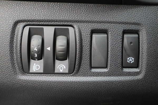 Renault Clio Estate 0.9 TCe Zen LED, Apple Carplay, DAB, Airco, Cruise