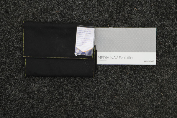 Renault Clio Estate 0.9 TCe Zen LED, Apple Carplay, DAB, Airco, Cruise